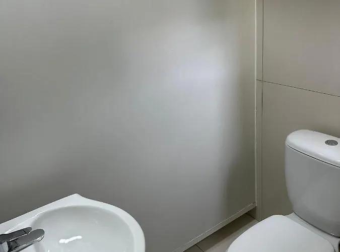 Owls Ildefonso Hostel *