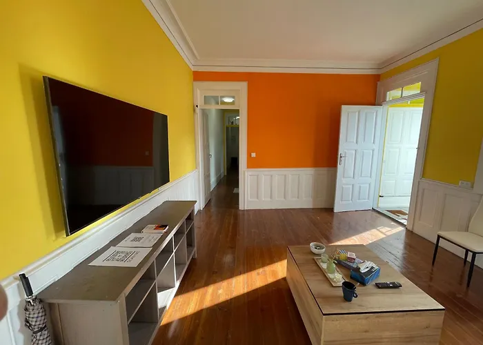 ホステル Owls Ildefonso