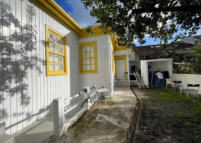 Owls Ildefonso ホステル *