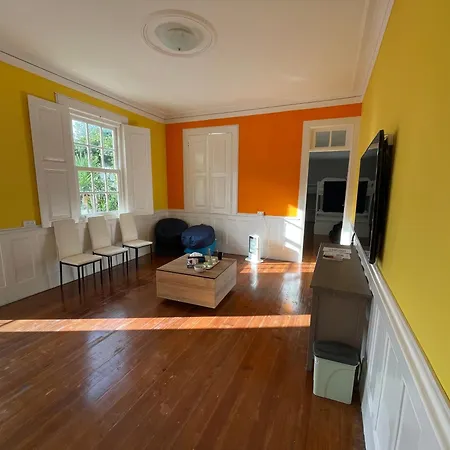 Owls Ildefonso ホステル ポルト