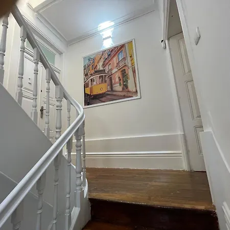 Owls Ildefonso Hostel *